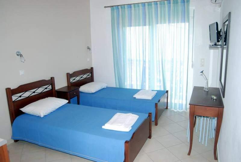 Hotel Αλκυονη Διαμερισματα Paralia Vrachou Esterno foto